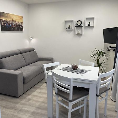 Bnb Apartment Ferrara Udine Ngoại thất bức ảnh